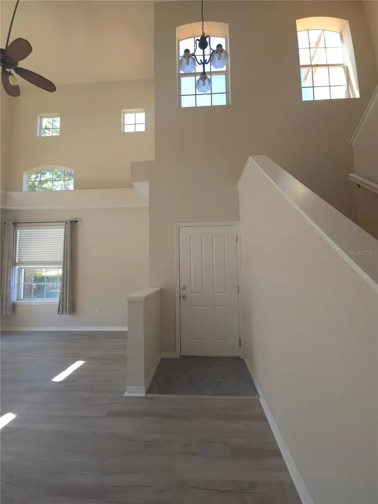 102 Monroe Circle Davenport FL 33896