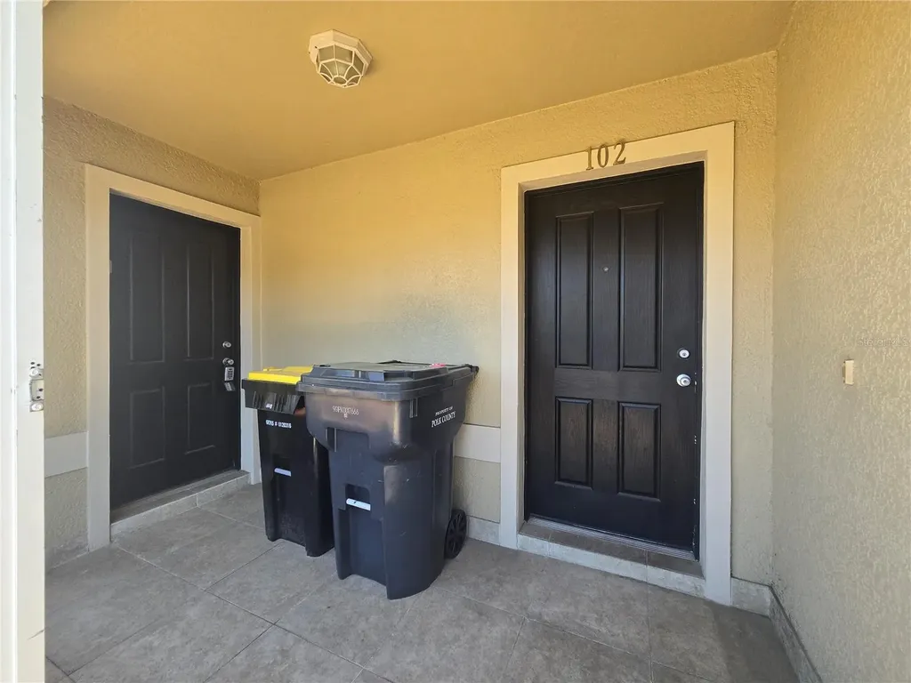 102 Monroe Circle Davenport FL 33896