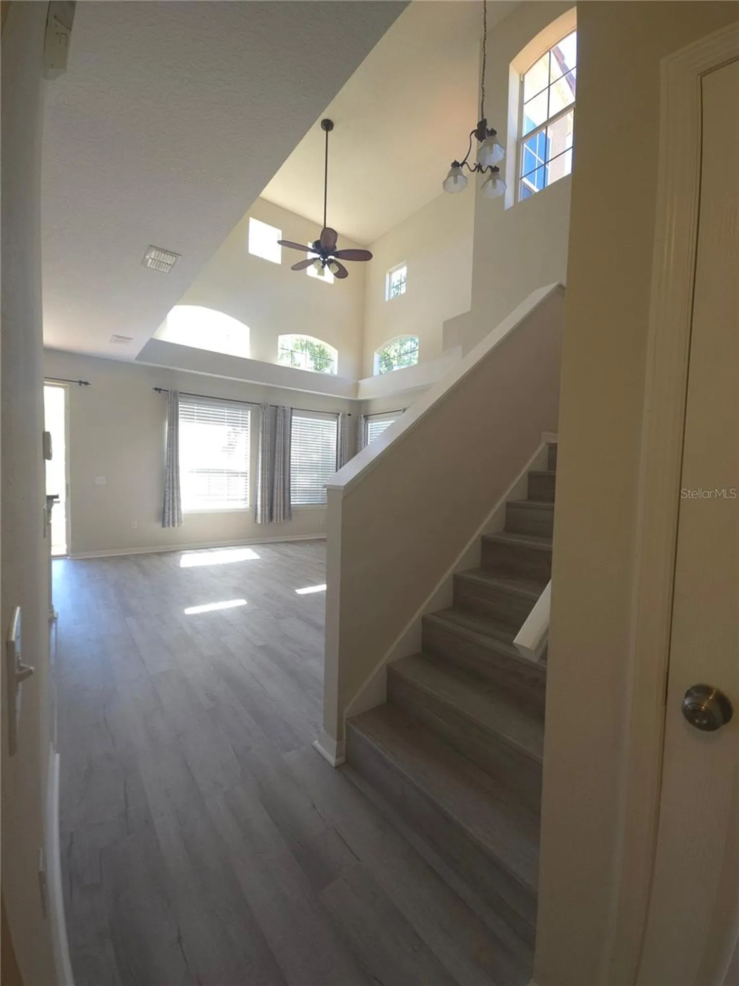 102 Monroe Circle Davenport FL 33896