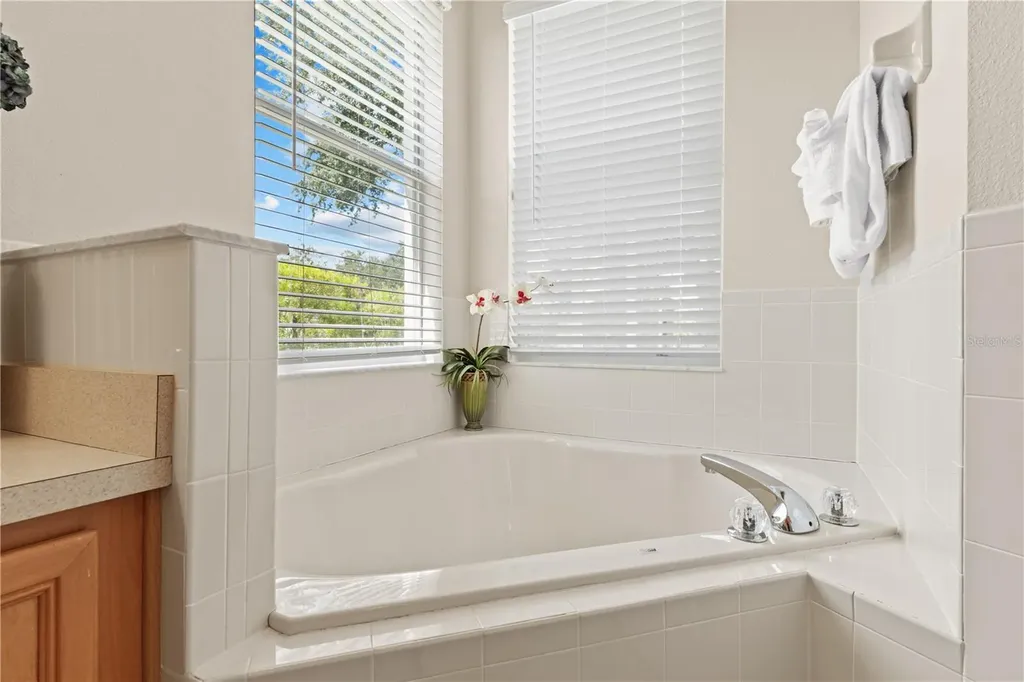 182 Minniehaha Circle Haines City FL 33844