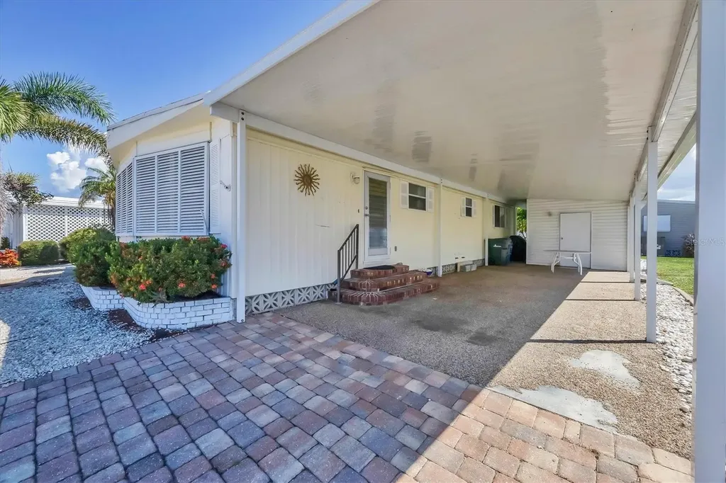 14 S Flora Vista Street Englewood FL 34223