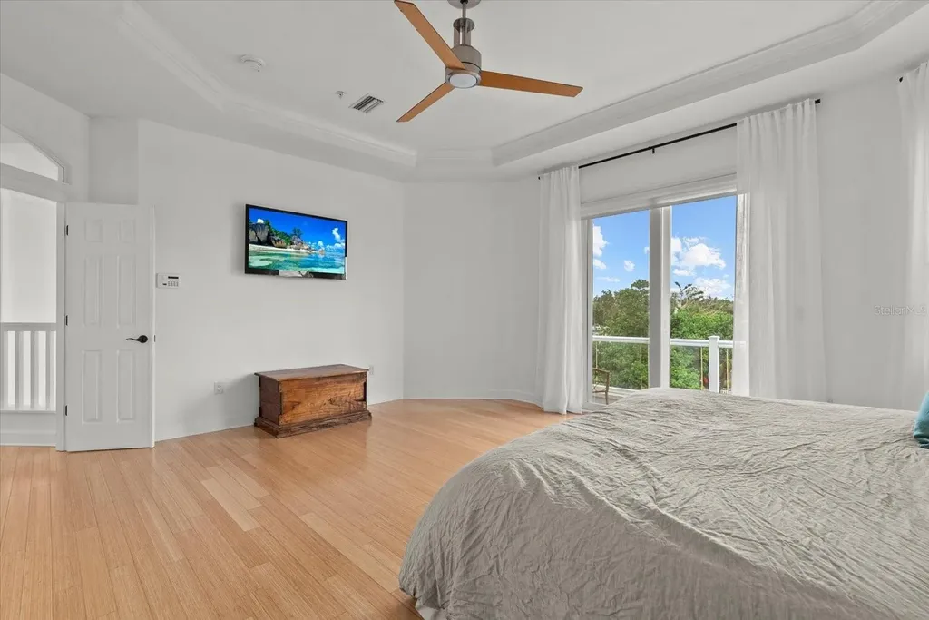 4929 Oxford Drive Sarasota FL 34242