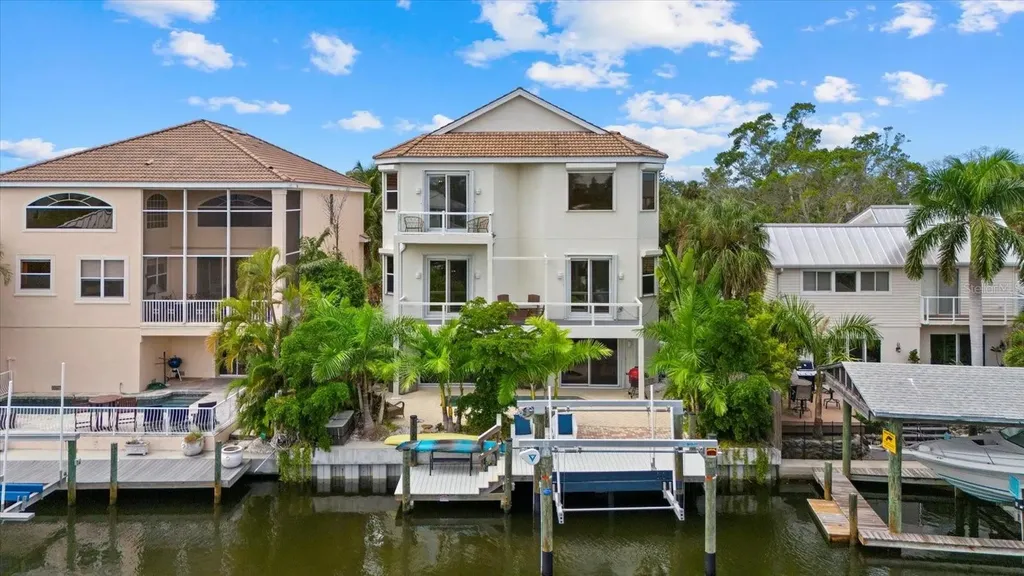 4929 Oxford Drive Sarasota FL 34242