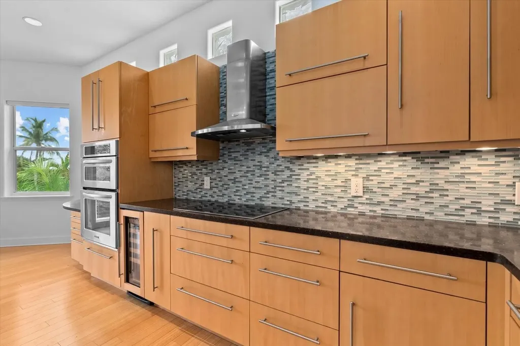 4929 Oxford Drive Sarasota FL 34242