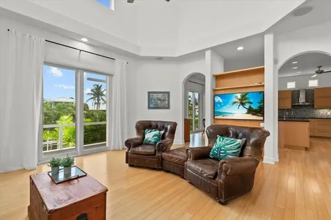 4929 Oxford Drive Sarasota FL 34242