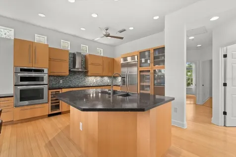 4929 Oxford Drive Sarasota FL 34242