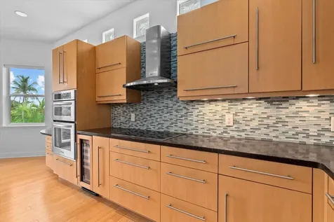 4929 Oxford Drive Sarasota FL 34242