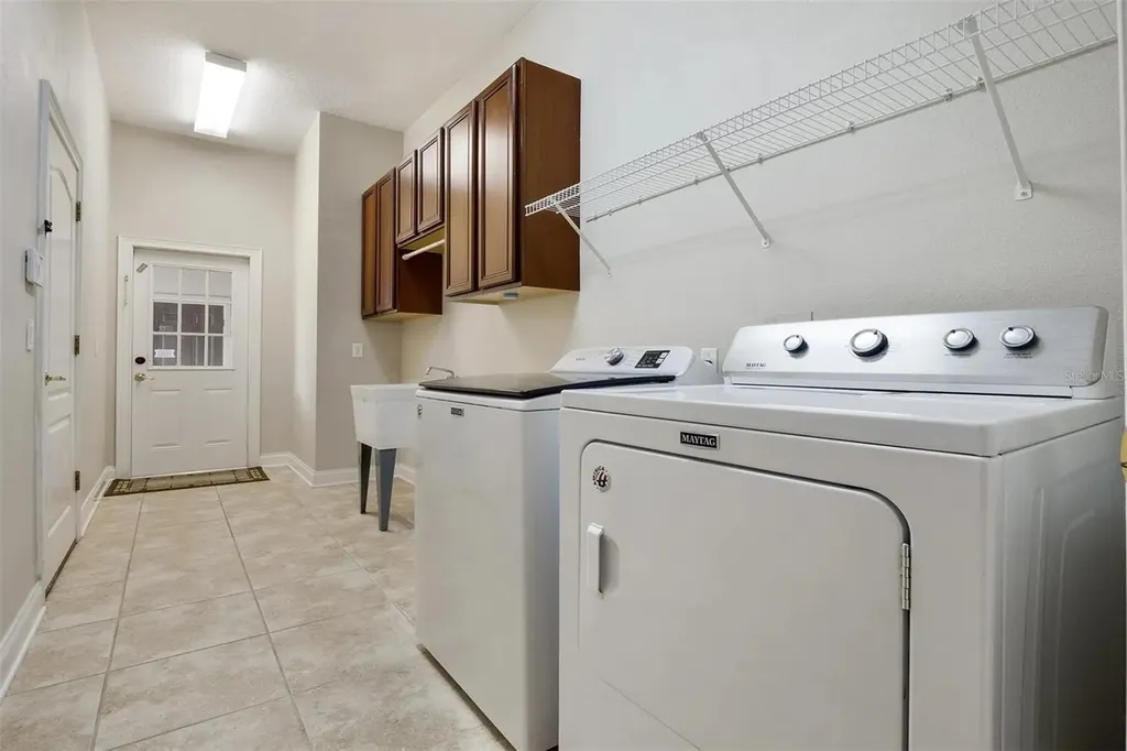 25551 Hawks Run Lane Sorrento FL 32776