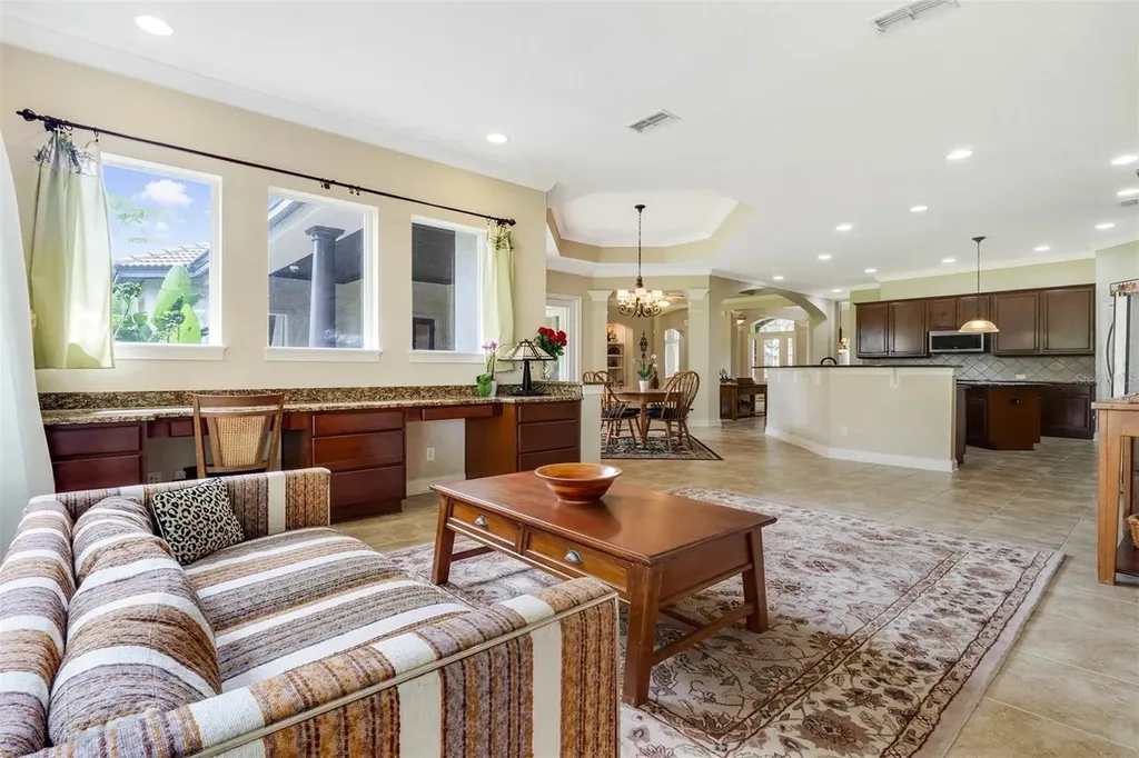 25551 Hawks Run Lane Sorrento FL 32776
