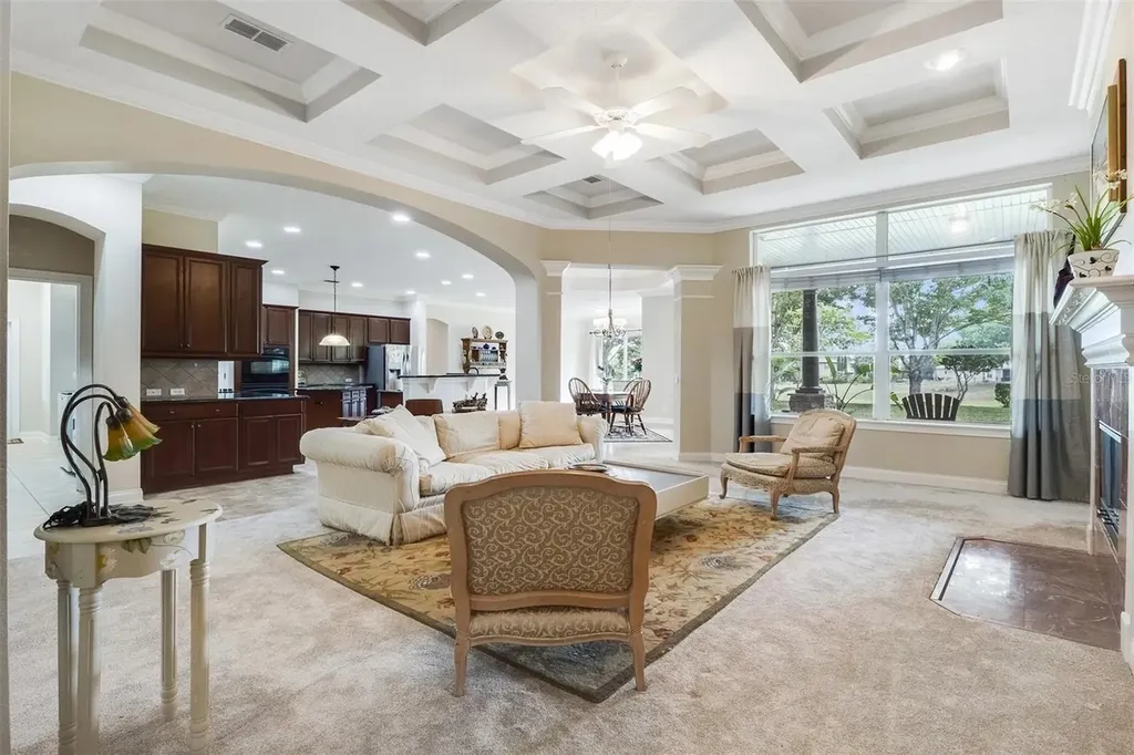 25551 Hawks Run Lane Sorrento FL 32776