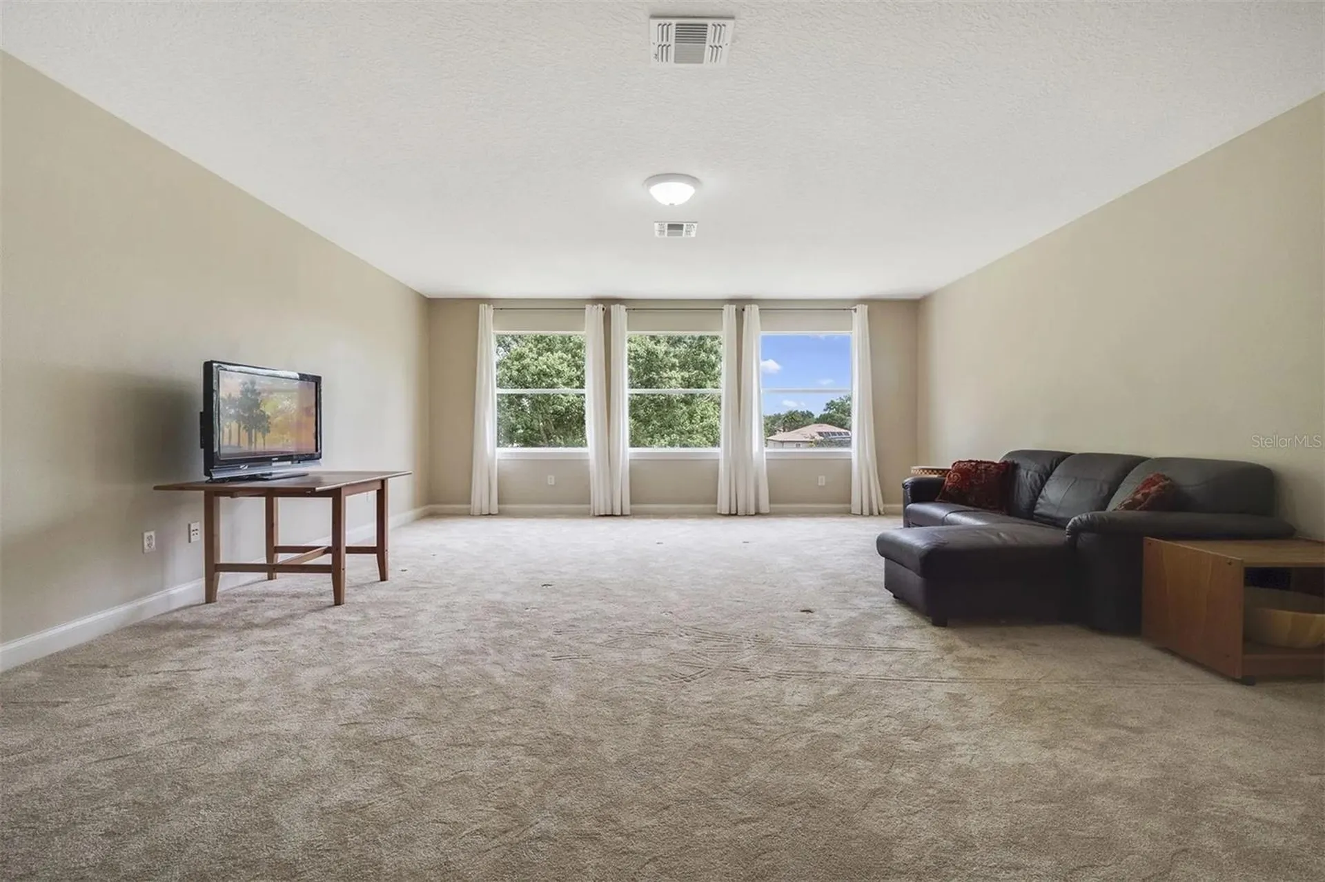 25551 Hawks Run Lane Sorrento FL 32776