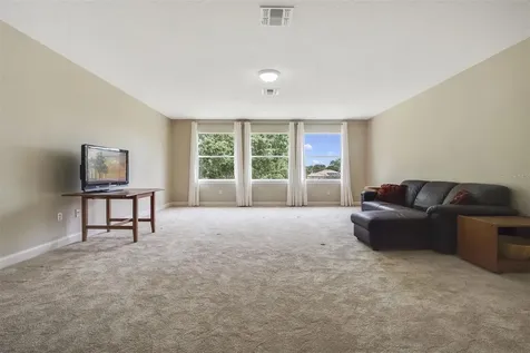 25551 Hawks Run Lane Sorrento FL 32776