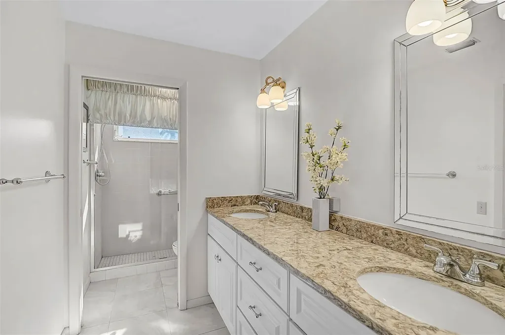 4717 Peridia Boulevard E Bradenton FL 34203
