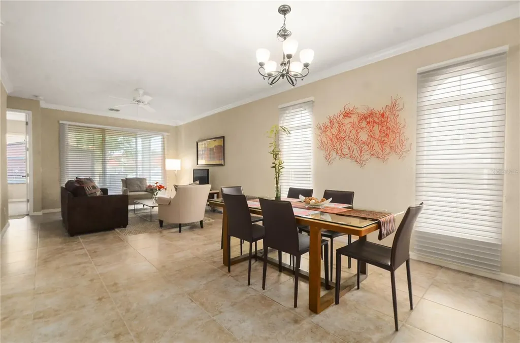 8915 Della Scala Circle Orlando FL 32836