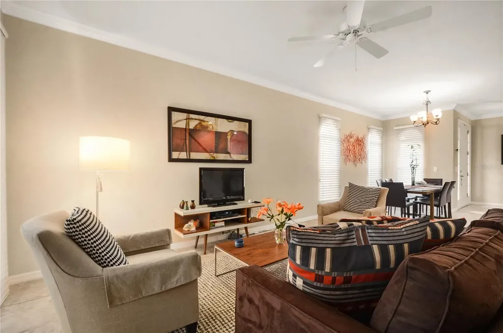 8915 Della Scala Circle Orlando FL 32836