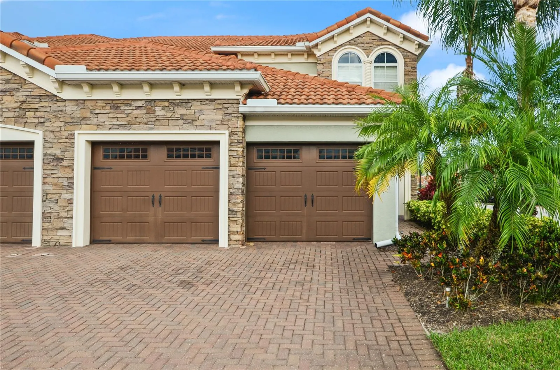 8915 Della Scala Circle Orlando FL 32836