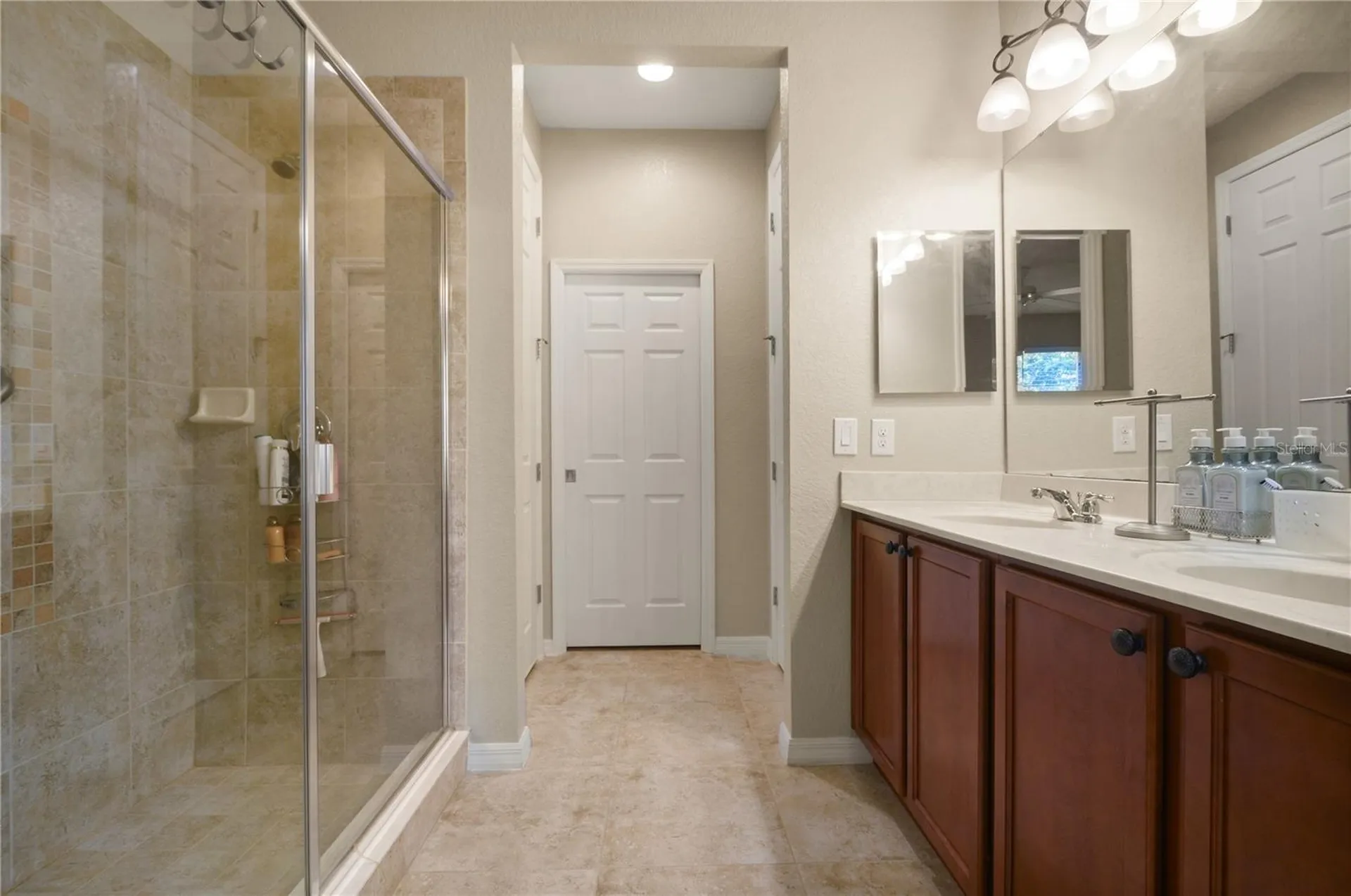 8915 Della Scala Circle Orlando FL 32836