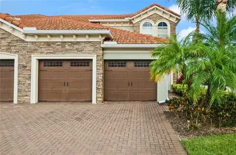 8915 Della Scala Circle Orlando FL 32836