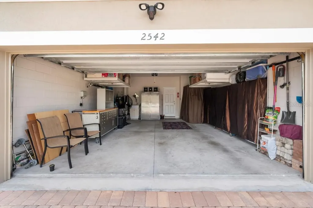 2542 Folio Way Kissimmee FL 34741