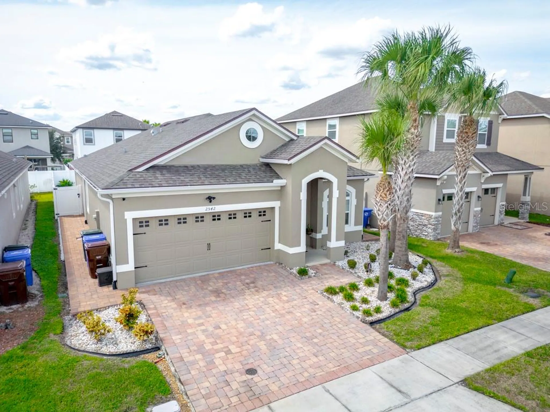 2542 Folio Way Kissimmee FL 34741