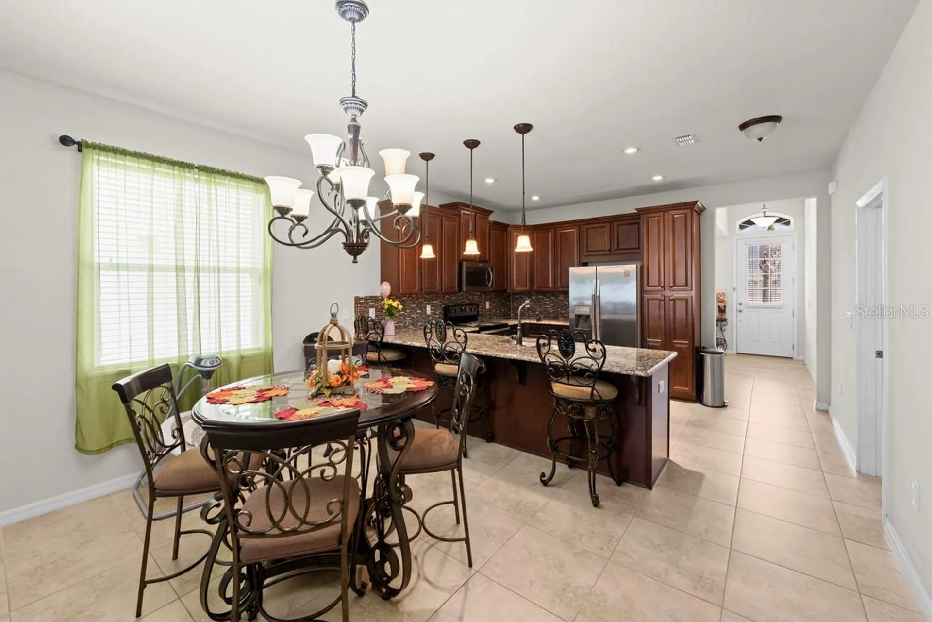 2542 Folio Way Kissimmee FL 34741