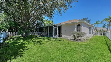 6734 W Country Club Lane Sarasota FL 34243