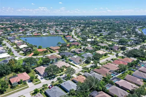 6734 W Country Club Lane Sarasota FL 34243