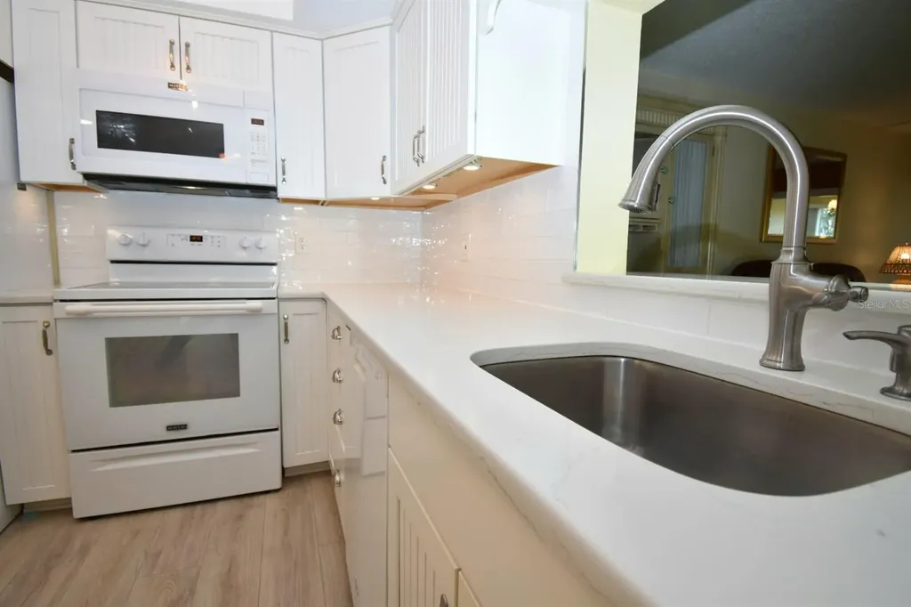 940 Virginia Street Dunedin FL 34698