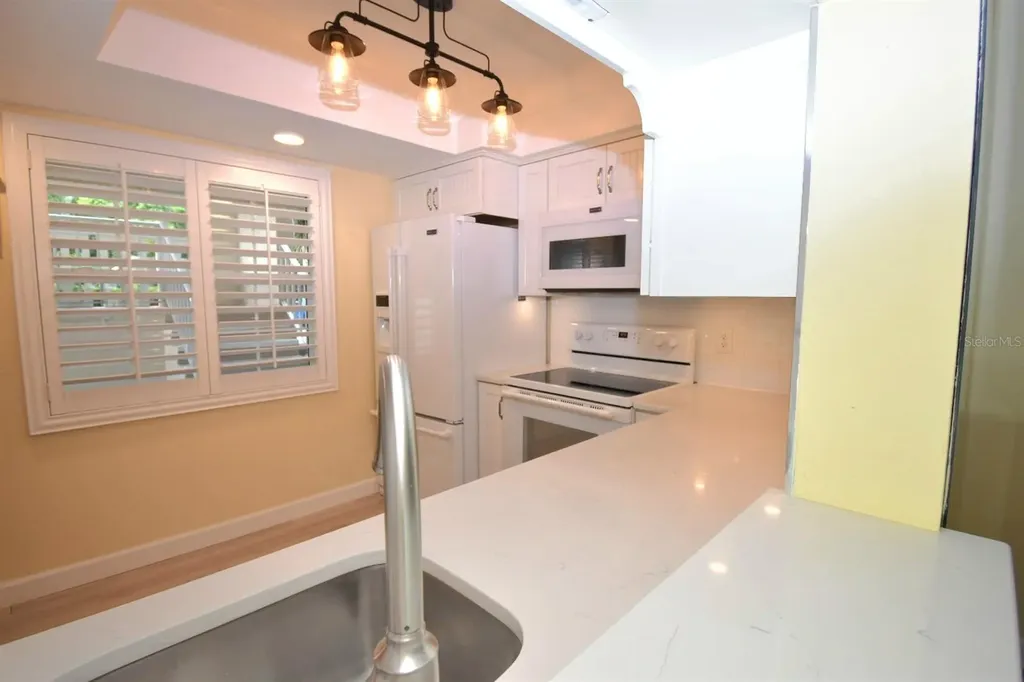 940 Virginia Street Dunedin FL 34698