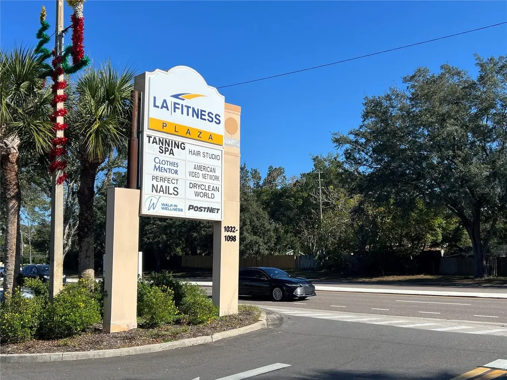 1074 Montgomery Road Altamonte Springs FL 32714