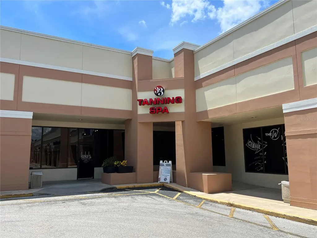 1074 Montgomery Road Altamonte Springs FL 32714