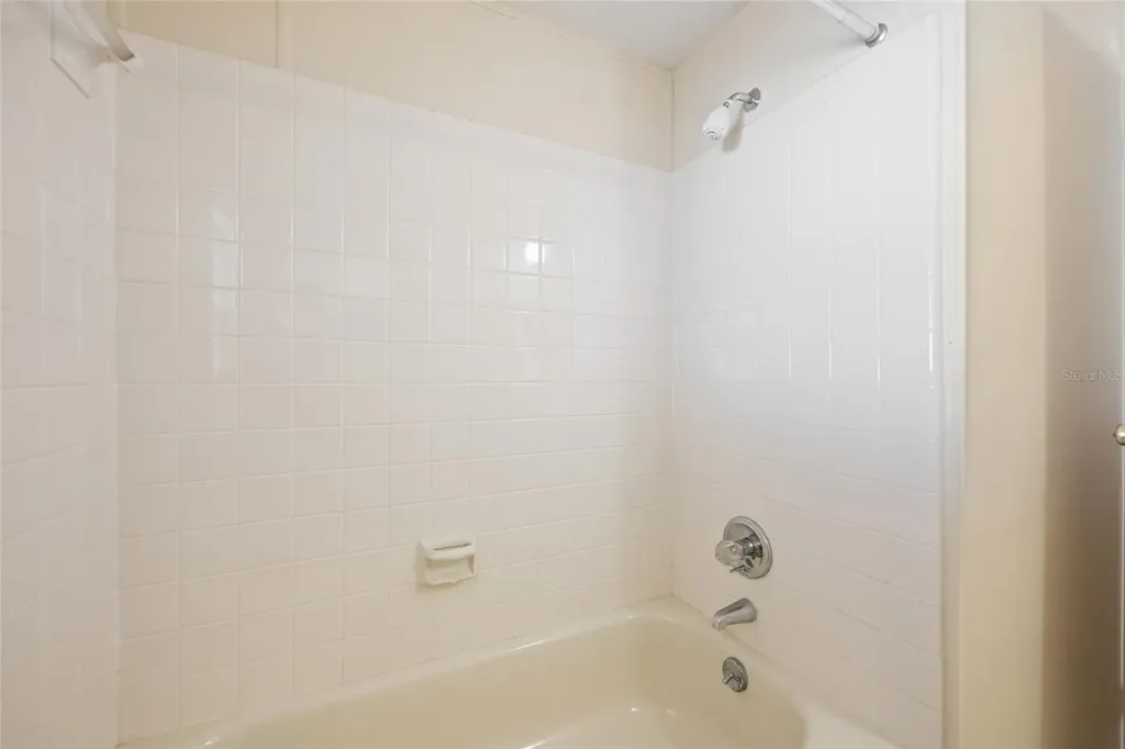 2127 Wailua Drive Holiday FL 34691