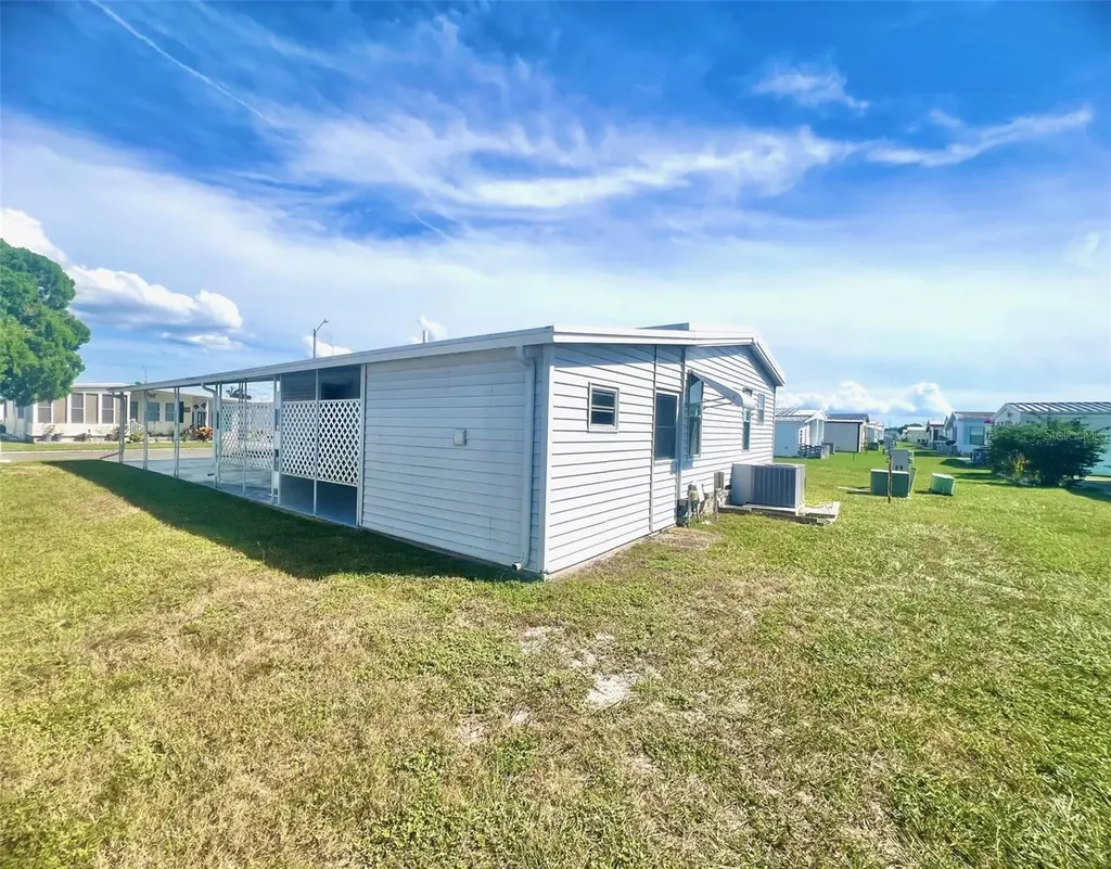 2127 Wailua Drive Holiday FL 34691