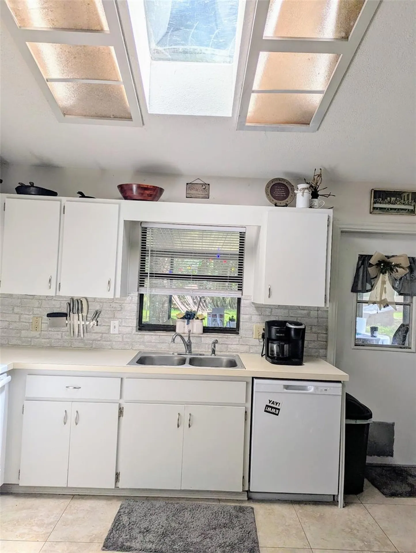 9054 S Tara Point Floral City FL 34436