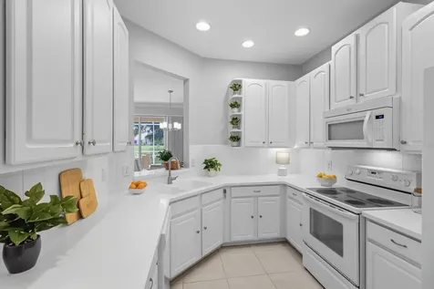 4470 Kariba Lake Terrace Sarasota FL 34243
