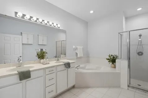 4470 Kariba Lake Terrace Sarasota FL 34243