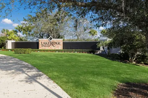 4470 Kariba Lake Terrace Sarasota FL 34243