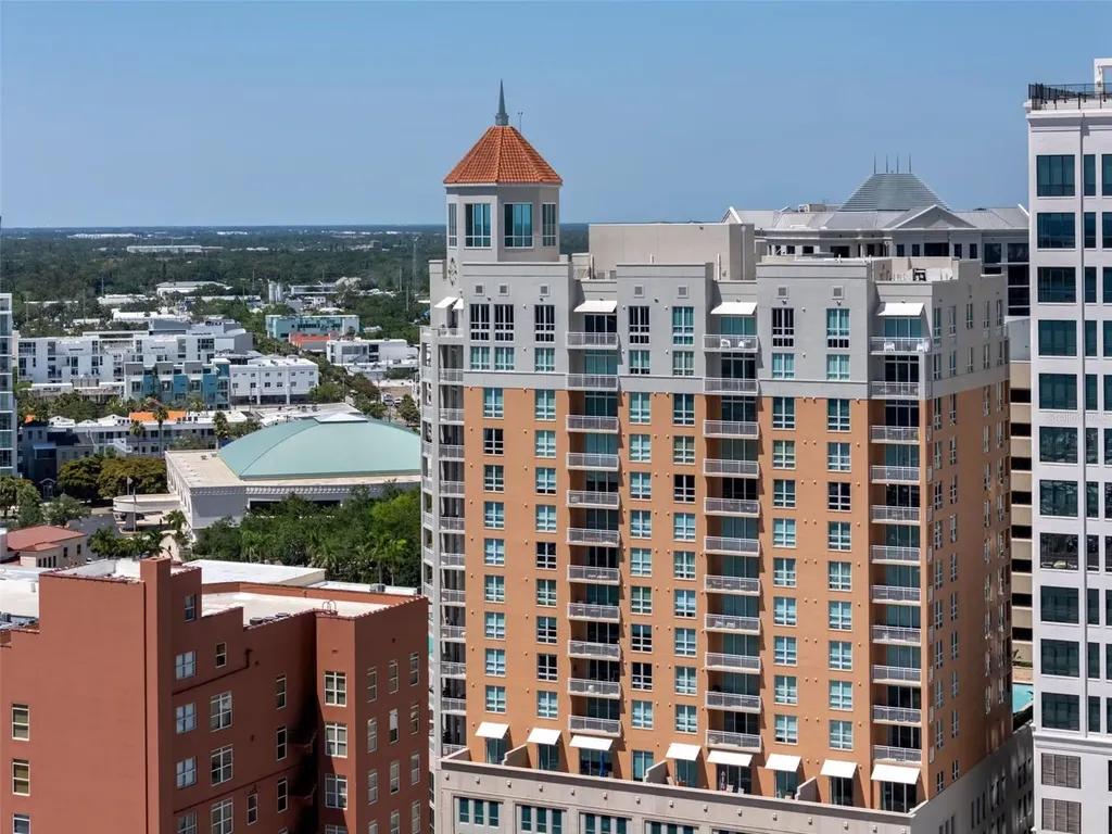 1350 Main Street Sarasota FL 34236