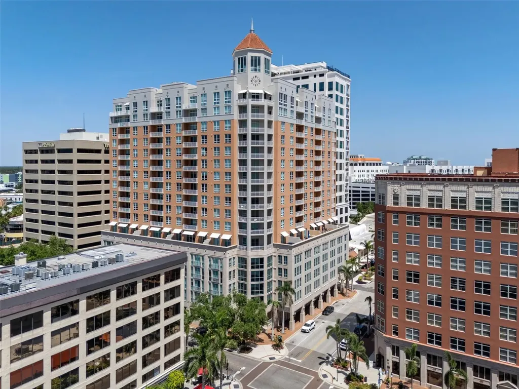 1350 Main Street Sarasota FL 34236