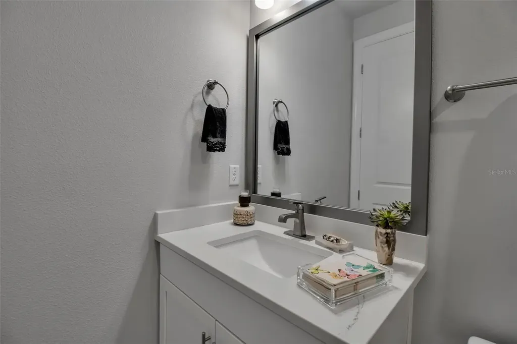 321 Gowdy Road Sarasota FL 34237
