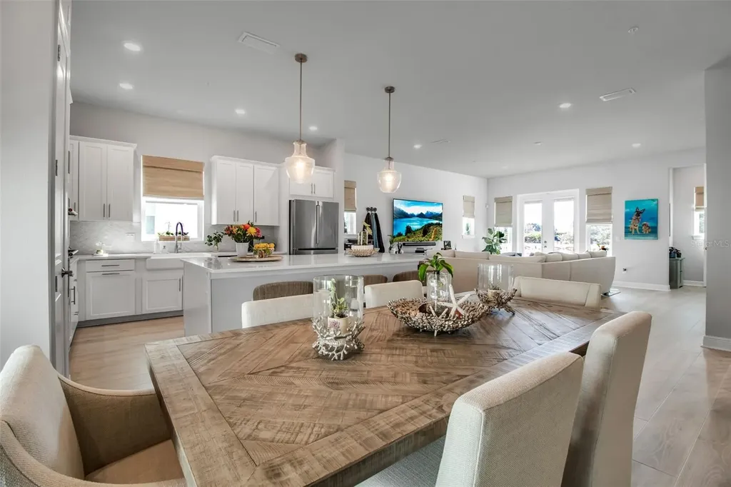 321 Gowdy Road Sarasota FL 34237