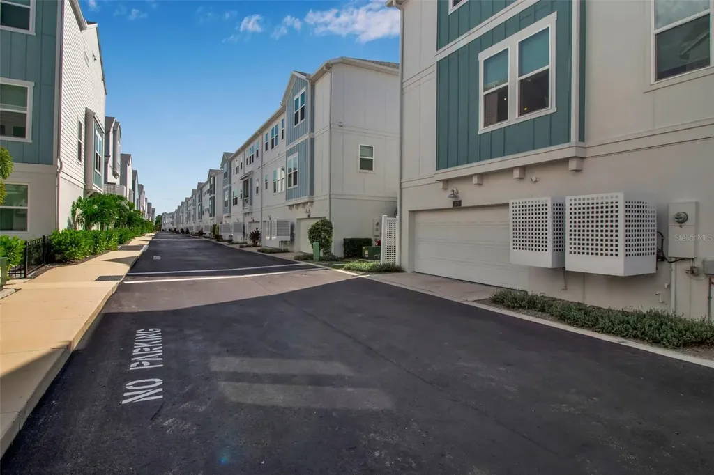 321 Gowdy Road Sarasota FL 34237