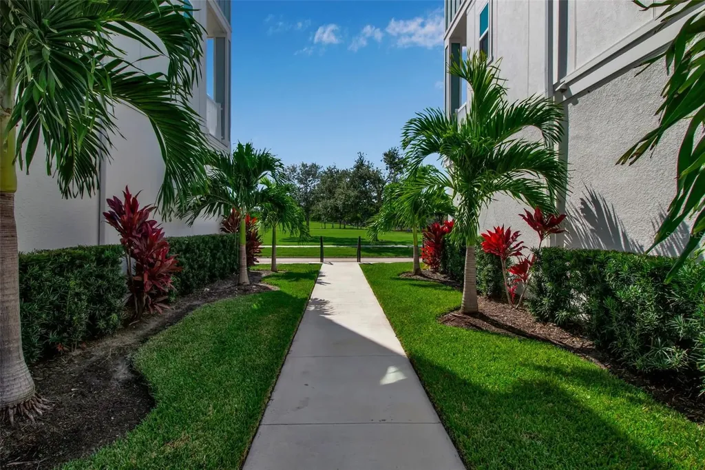 321 Gowdy Road Sarasota FL 34237