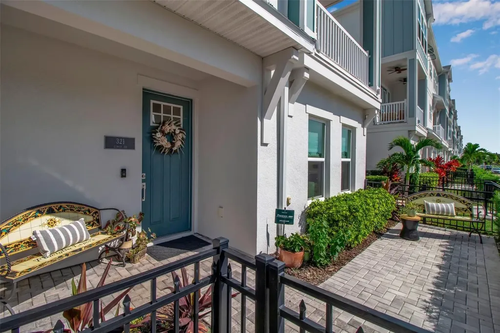 321 Gowdy Road Sarasota FL 34237