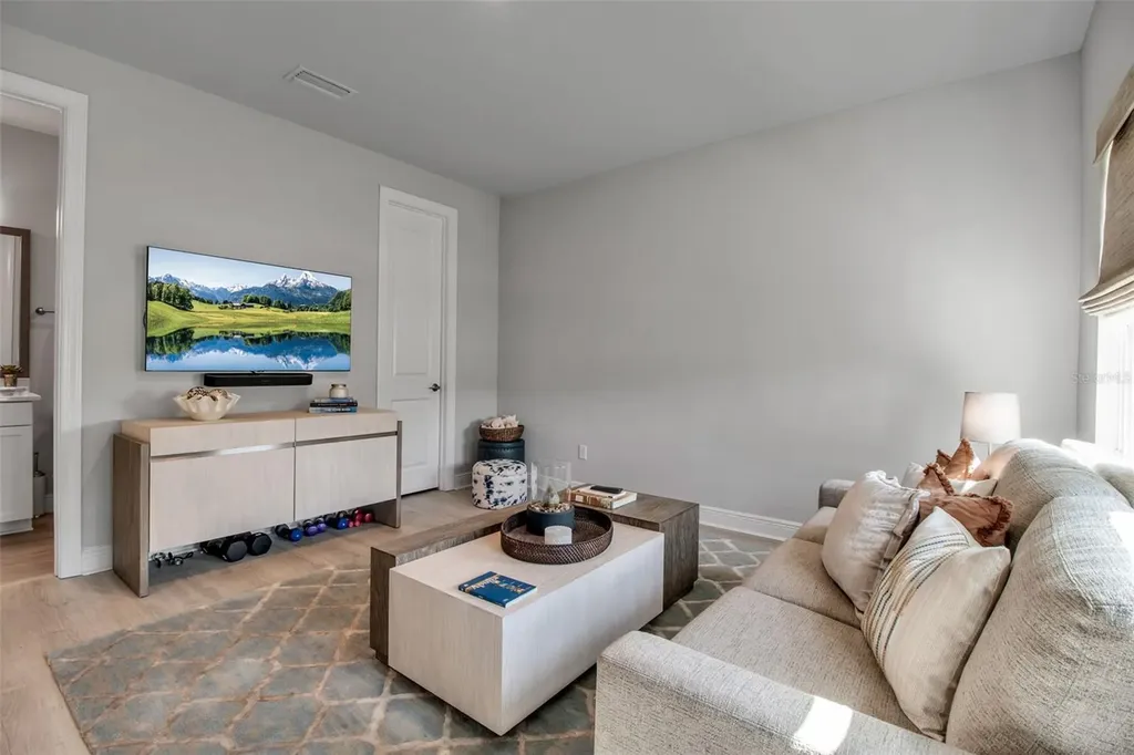 321 Gowdy Road Sarasota FL 34237