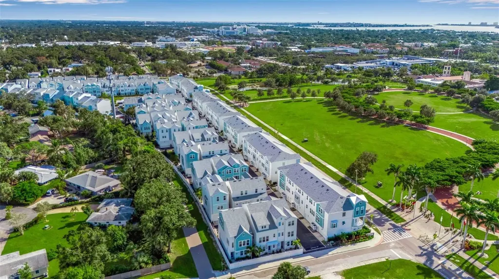 321 Gowdy Road Sarasota FL 34237