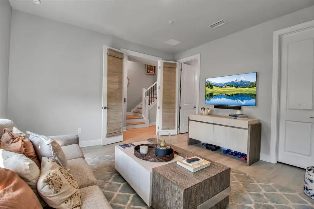 321 Gowdy Road Sarasota FL 34237