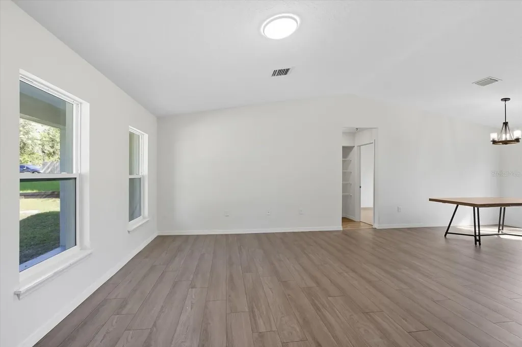 231 Chestnut Avenue Orange City FL 32763