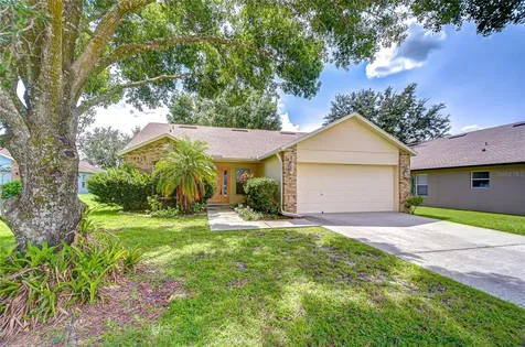 107 Citrus Landing Drive Plant City FL 33563