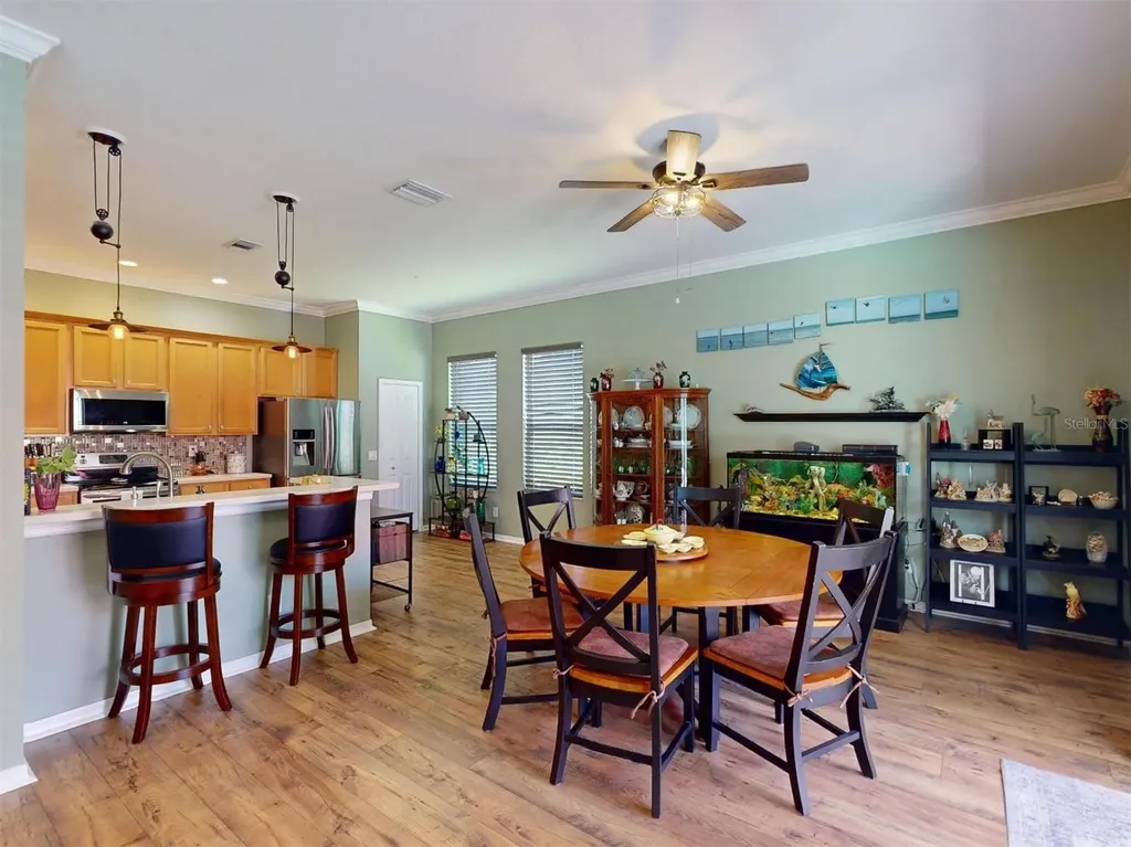 3611 2nd Drive NE Bradenton FL 34208
